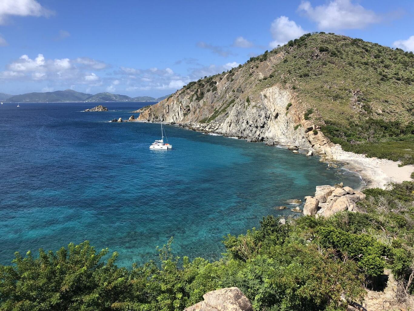 Hallovers Bay, Cooper Island
